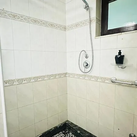Duplex Apartment-balcony-city Center -7 Guests Apartmán Tirana